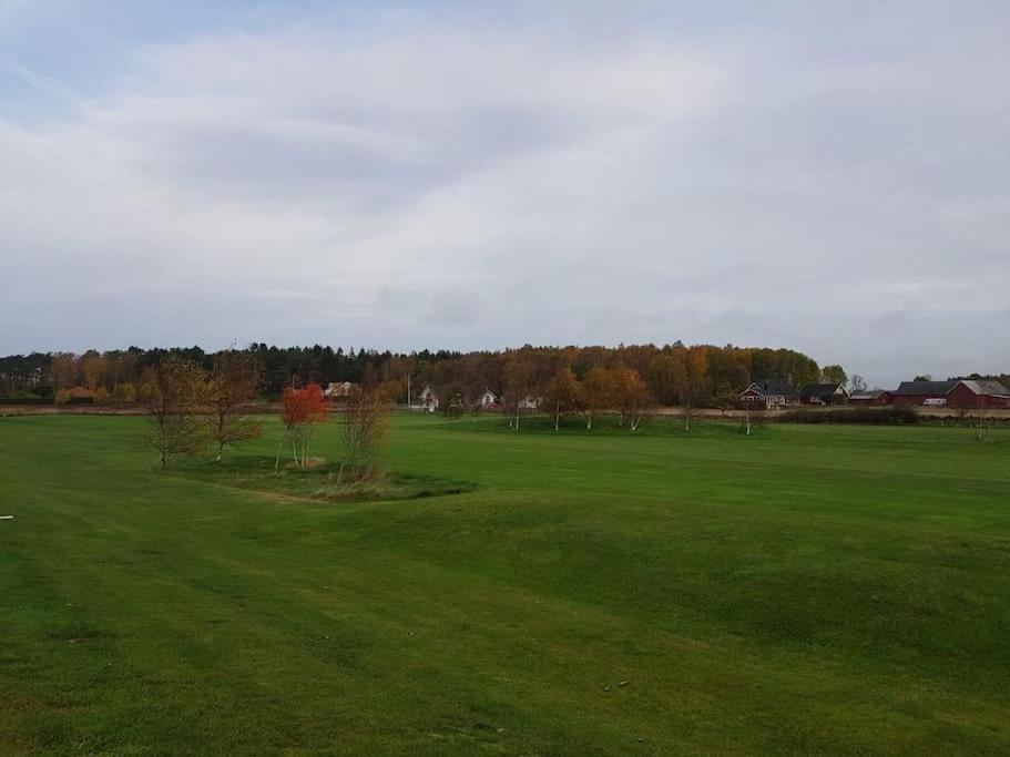 Attefallhus Blixtorps Golfbana Varberg Eksteriør bilde
